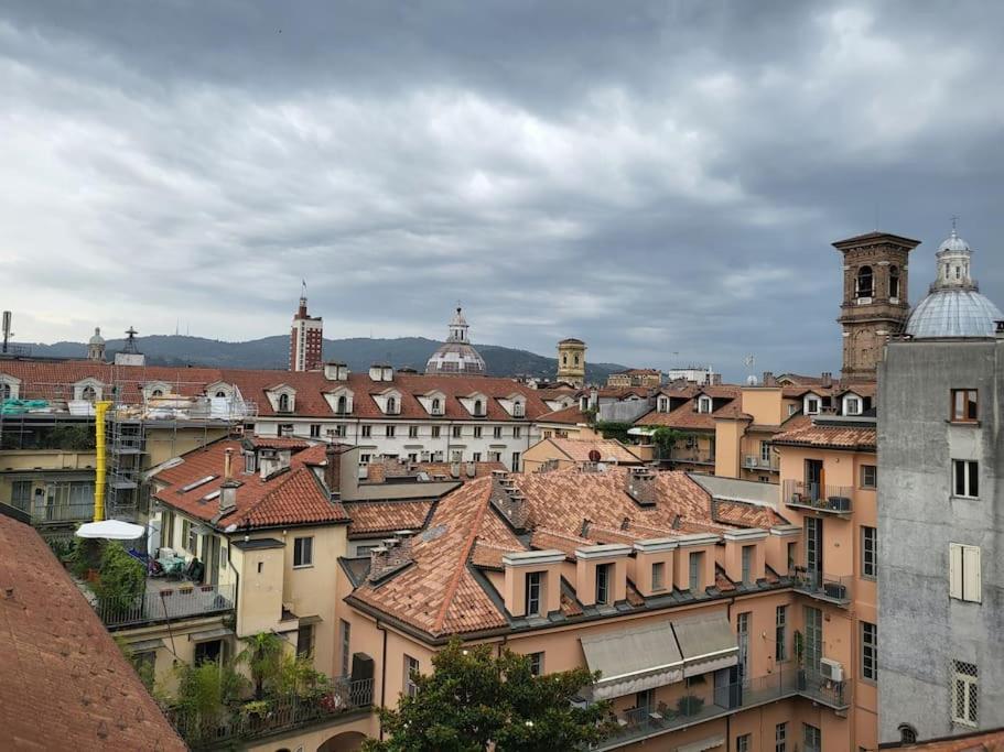 Mansarda Di Charme Con Vista Apartment Turin Luaran gambar